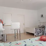 Buganvillas 77 Apartman *